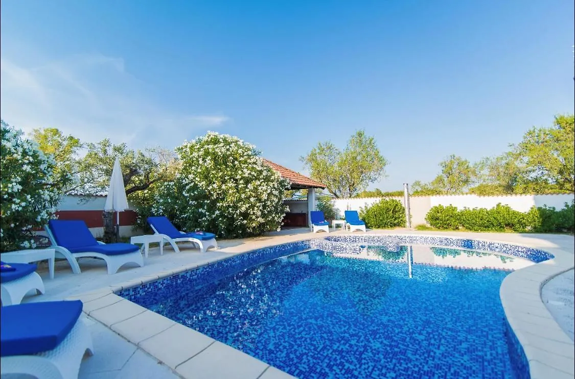 Villa Filip - Private Pool&Gym Pola