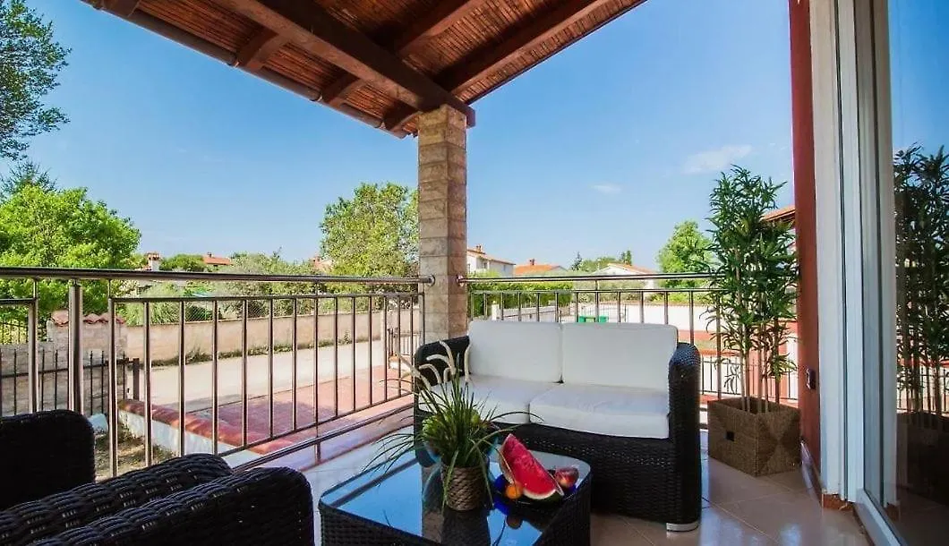 Villa Filip - Private Pool&Gym Pola 0*,