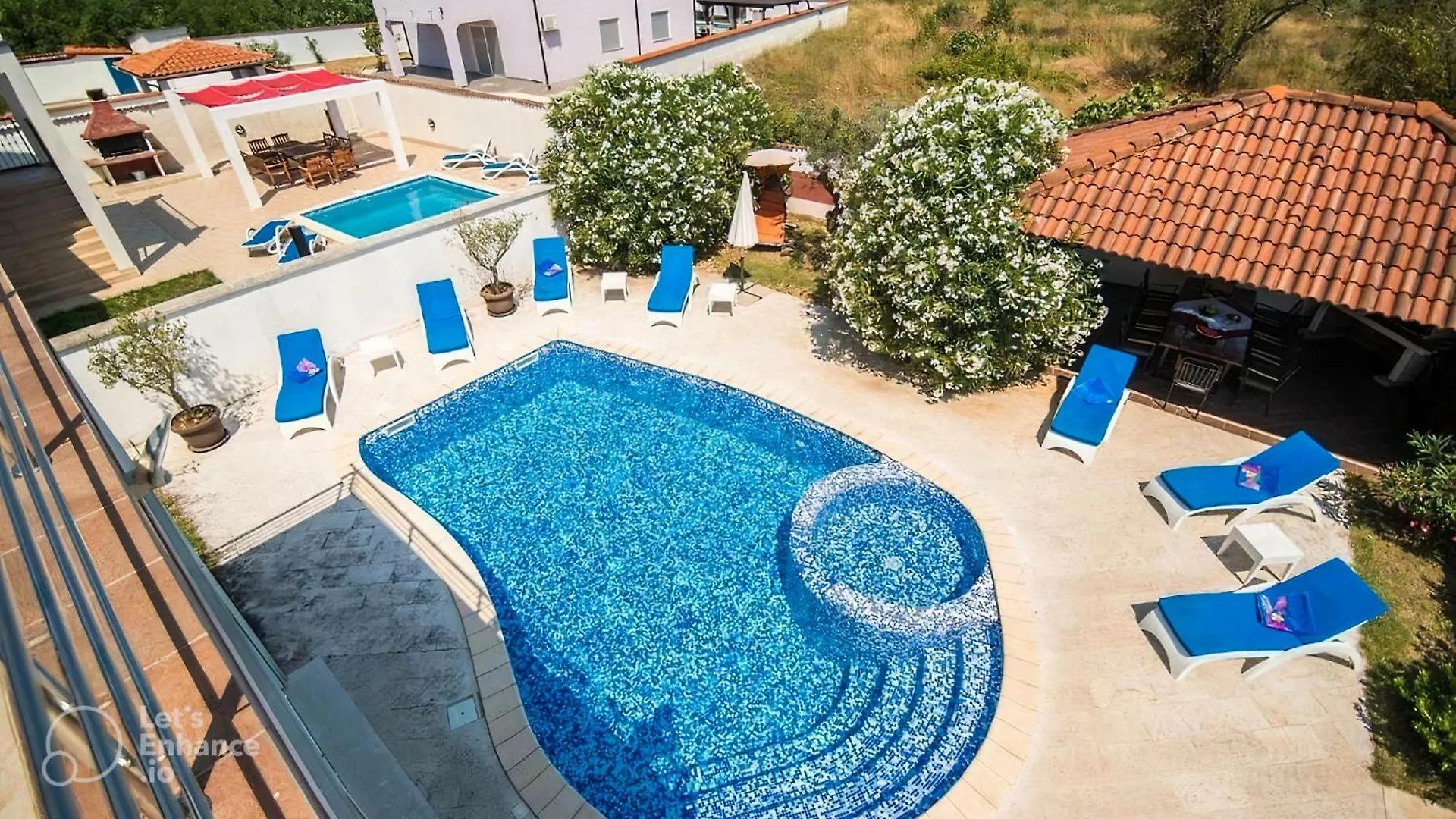 Villa Filip - Private Pool & Gym プーラ